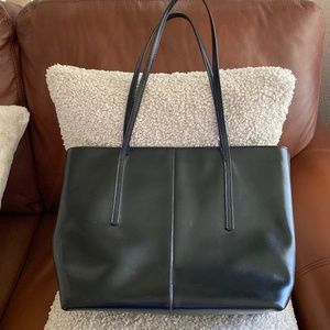 Black leather tote
